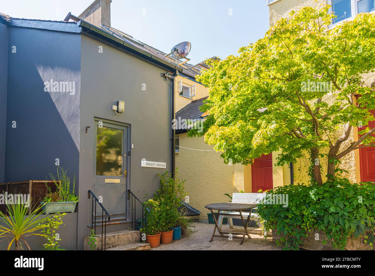 Sights around Narberth town centre, the little market town in