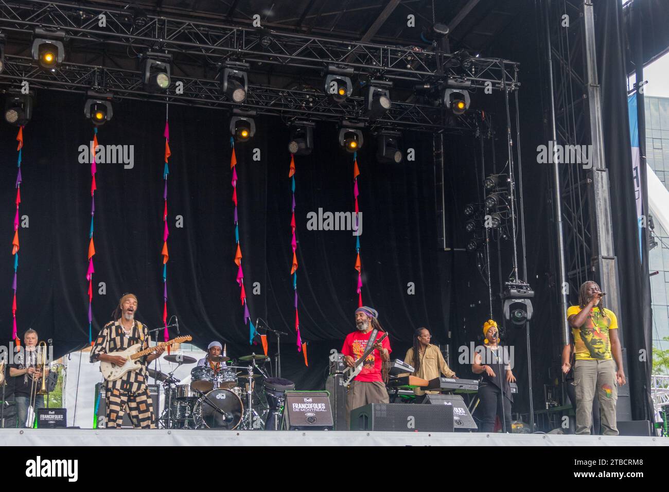 Tiken Jah Fakoly and his musicians and backing singers at the 2017 Francofolies de Montréal. Place des festivals, Montreal, PQ, Canada. Stock Photo