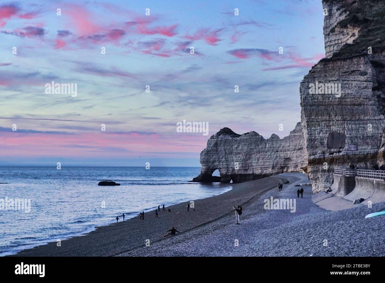 People in etretat beach hi-res stock photography and images - Alamy