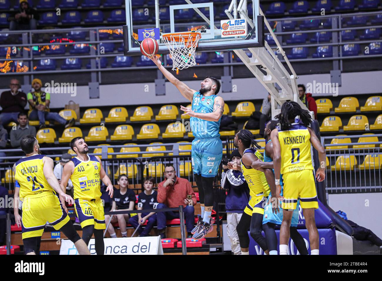 real sebastiani rieti - pistoia basket 2000