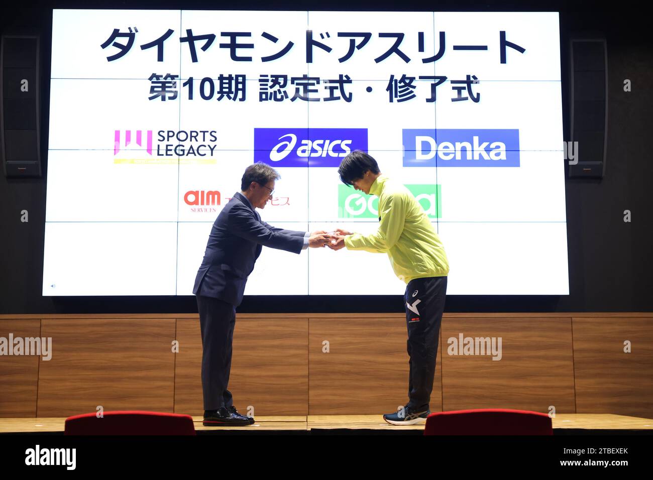 Tokyo, Japan. 6th Dec, 2023. (L to R) Hiromichi Tasaki, Hiroki Yanagita