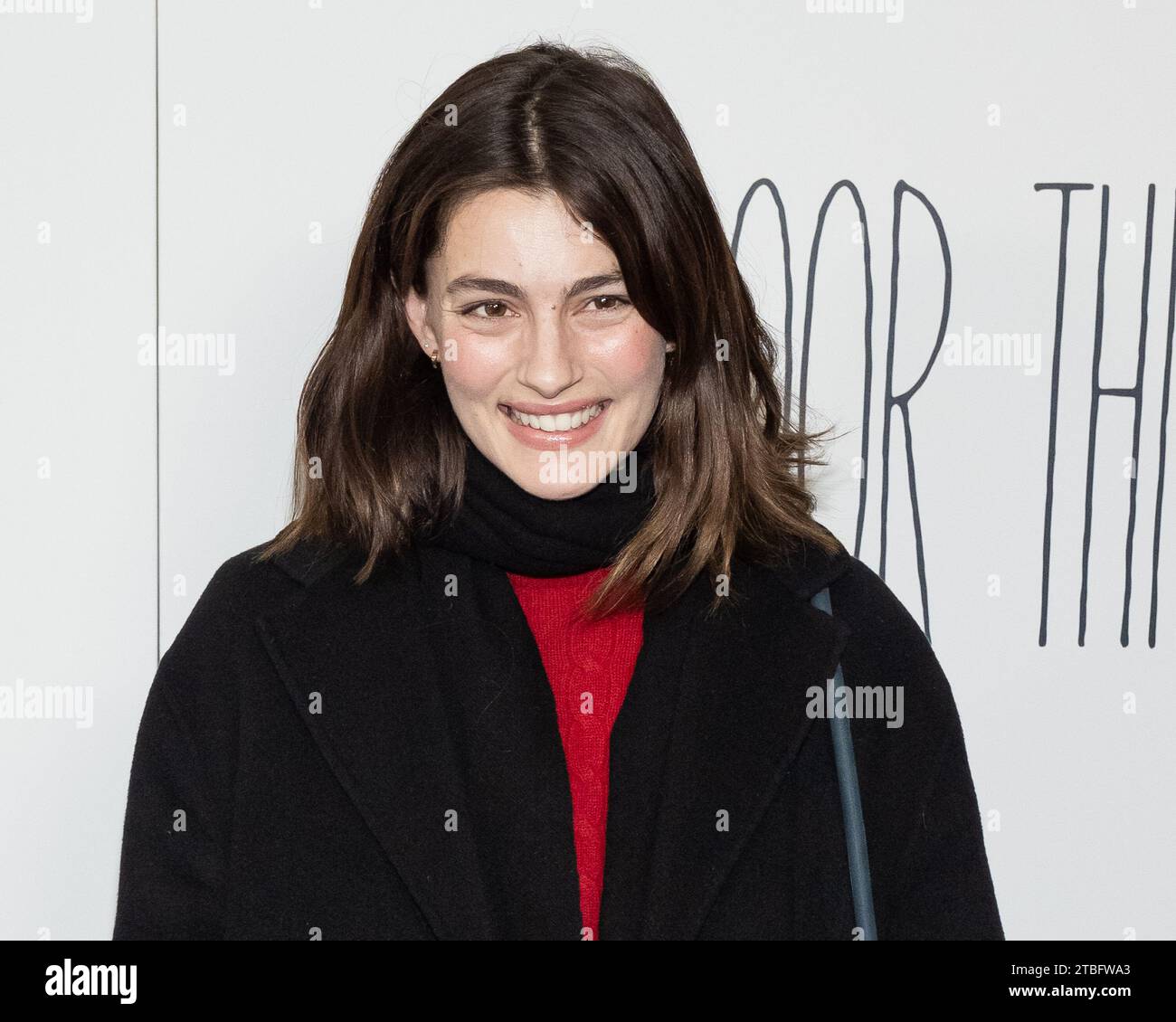 New York, USA. 06th Dec, 2023. Diana Silvers arrives for the New York