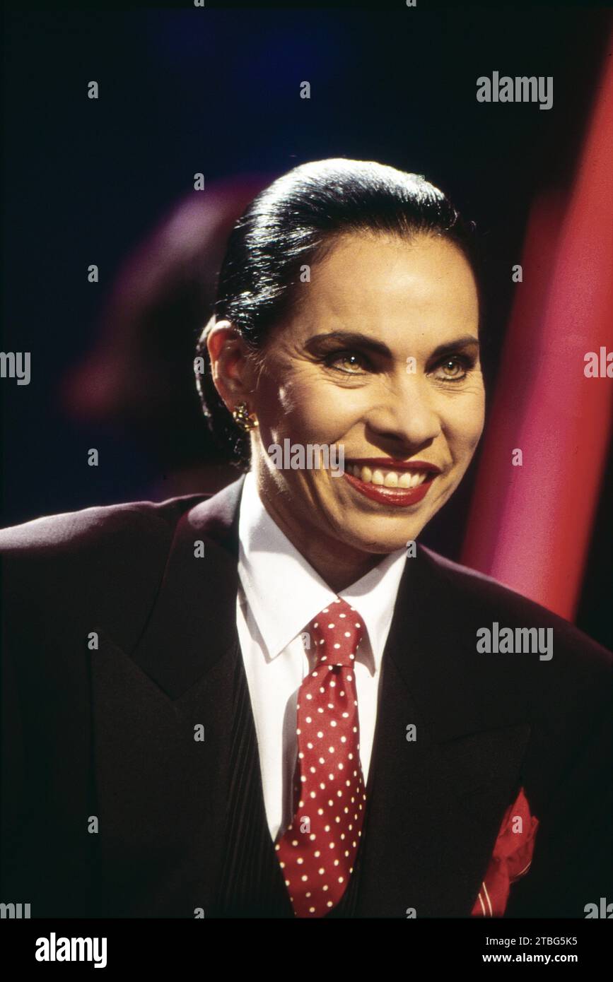 Olivia Molina, deutsch-mexikanische Sängerin, Portrait circa 1998 Stock ...