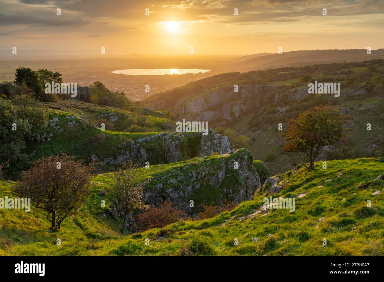 Sunset over the Mendip Hills at Cheddar Gorge, Somerset, England.  Autumn (September) 2023. Stock Photo
