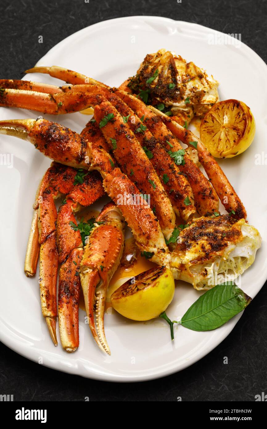 cajun style grilled snow crab legs Stock Photo Alamy