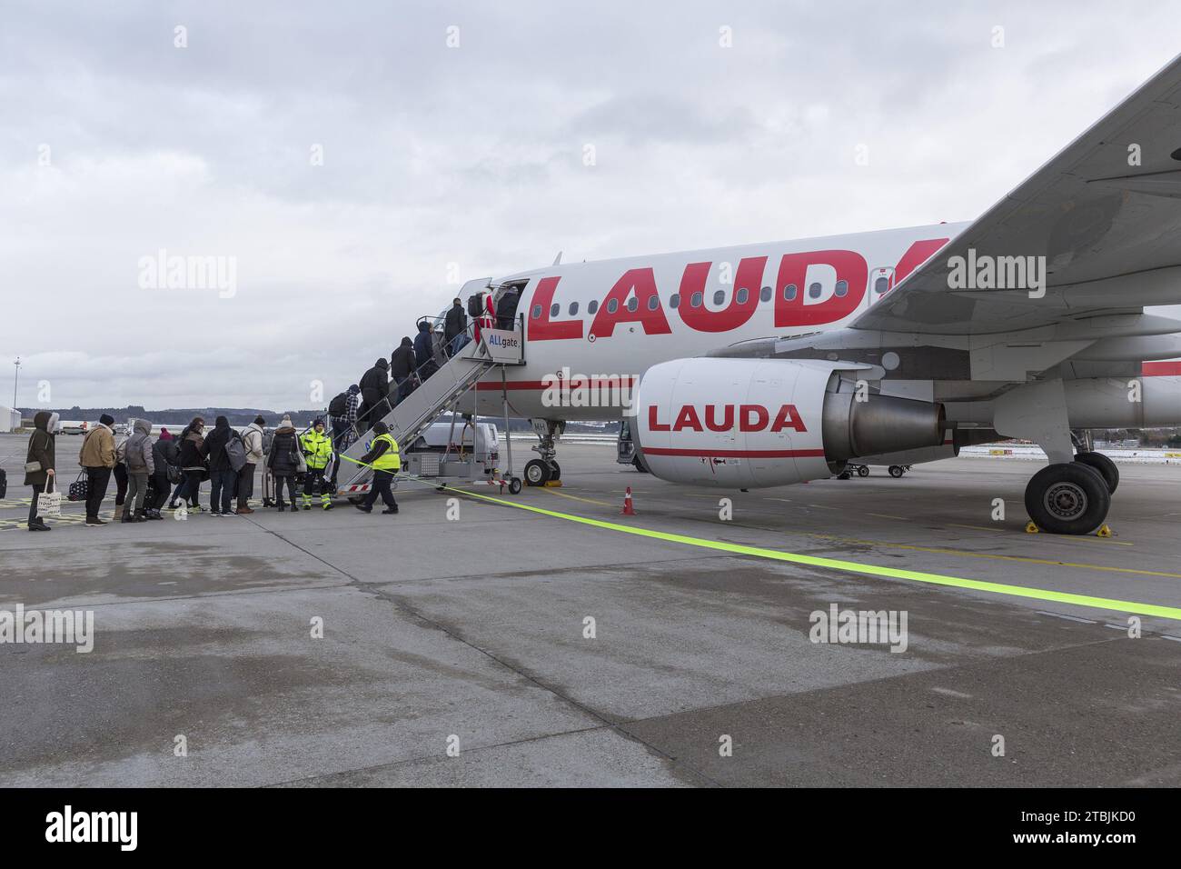 Passangers boarding Lauda aie Airbus Stock Photo