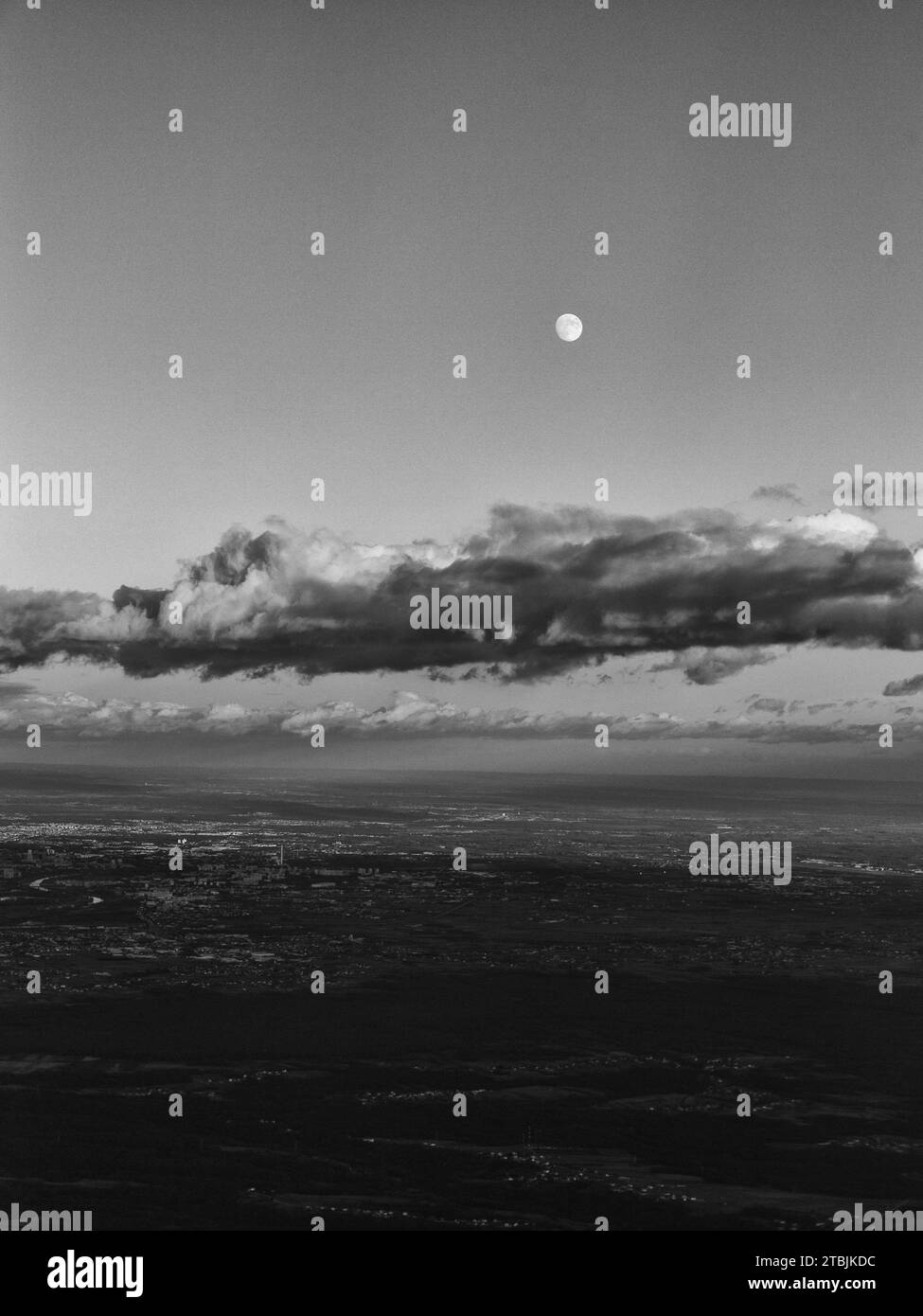 Full moon background Black and White Stock Photos & Images - Alamy