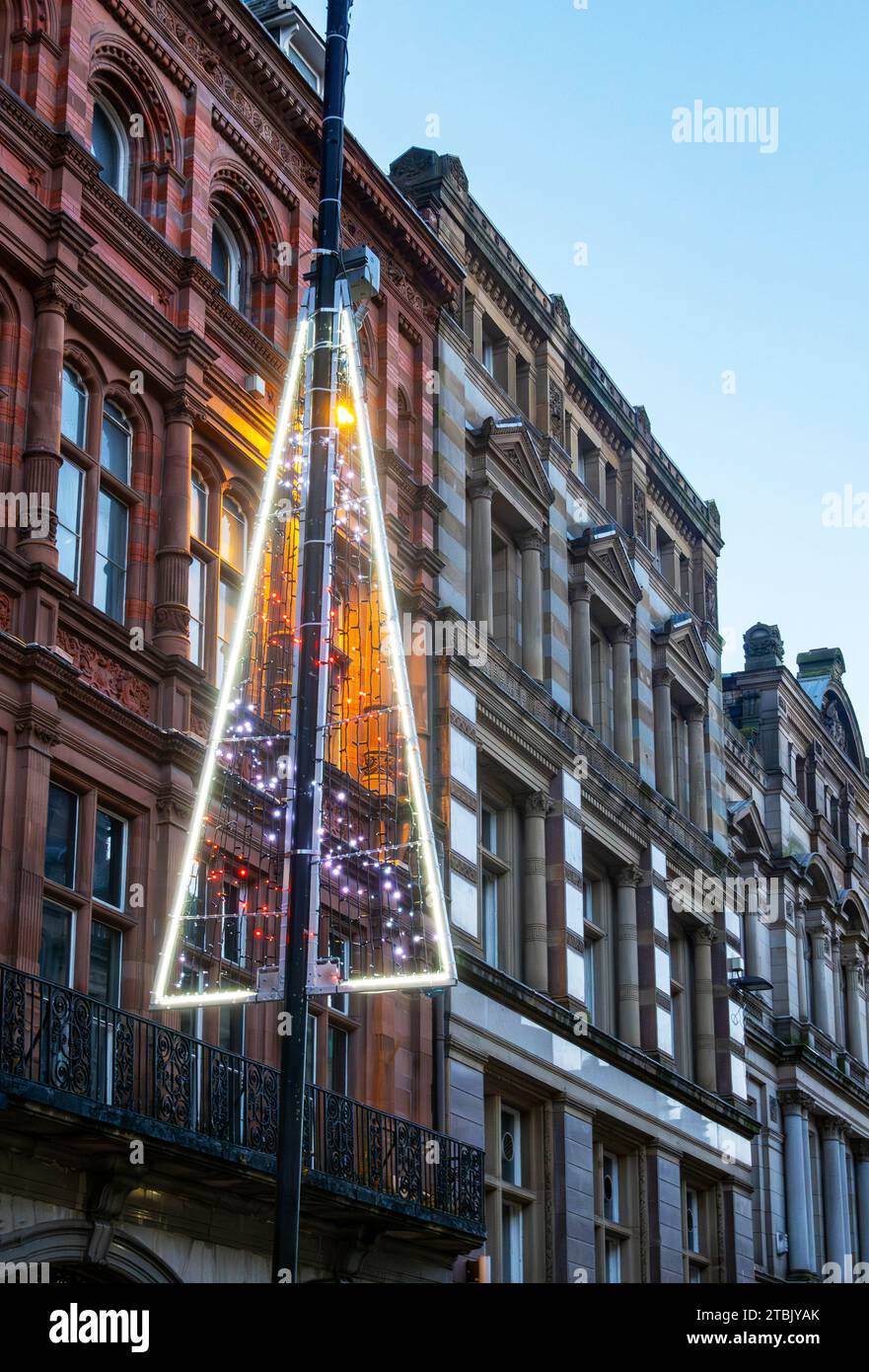 Christmas tree on Castle Street in Liverpool Stock Photo Alamy