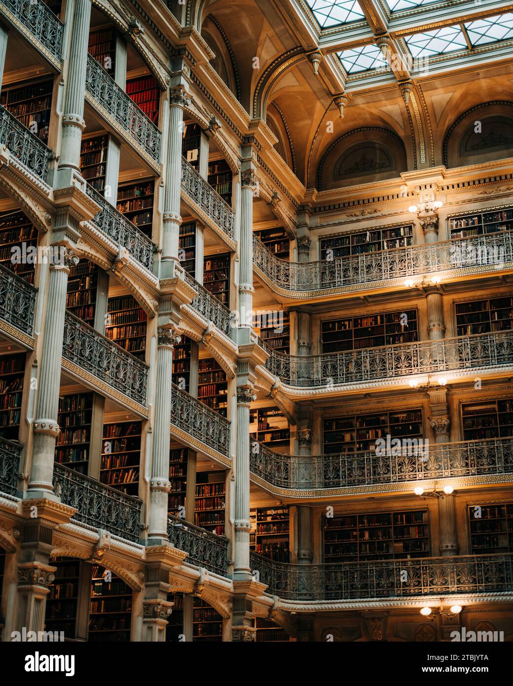 Interior architecture of the George Peabody Library in Mount Vernon, Baltimore, Maryland Stock Photo