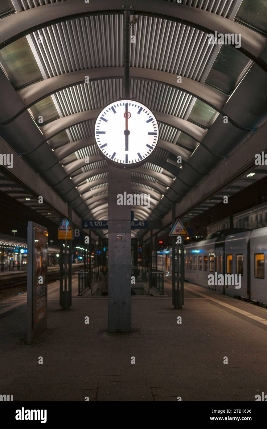 Gdl train union hi-res stock photography and images - Alamy