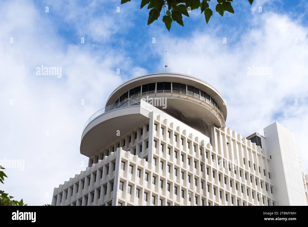 Revolving restaurant, Waikiki Beach, Honolulu, Hawai'i Stock Photo Alamy