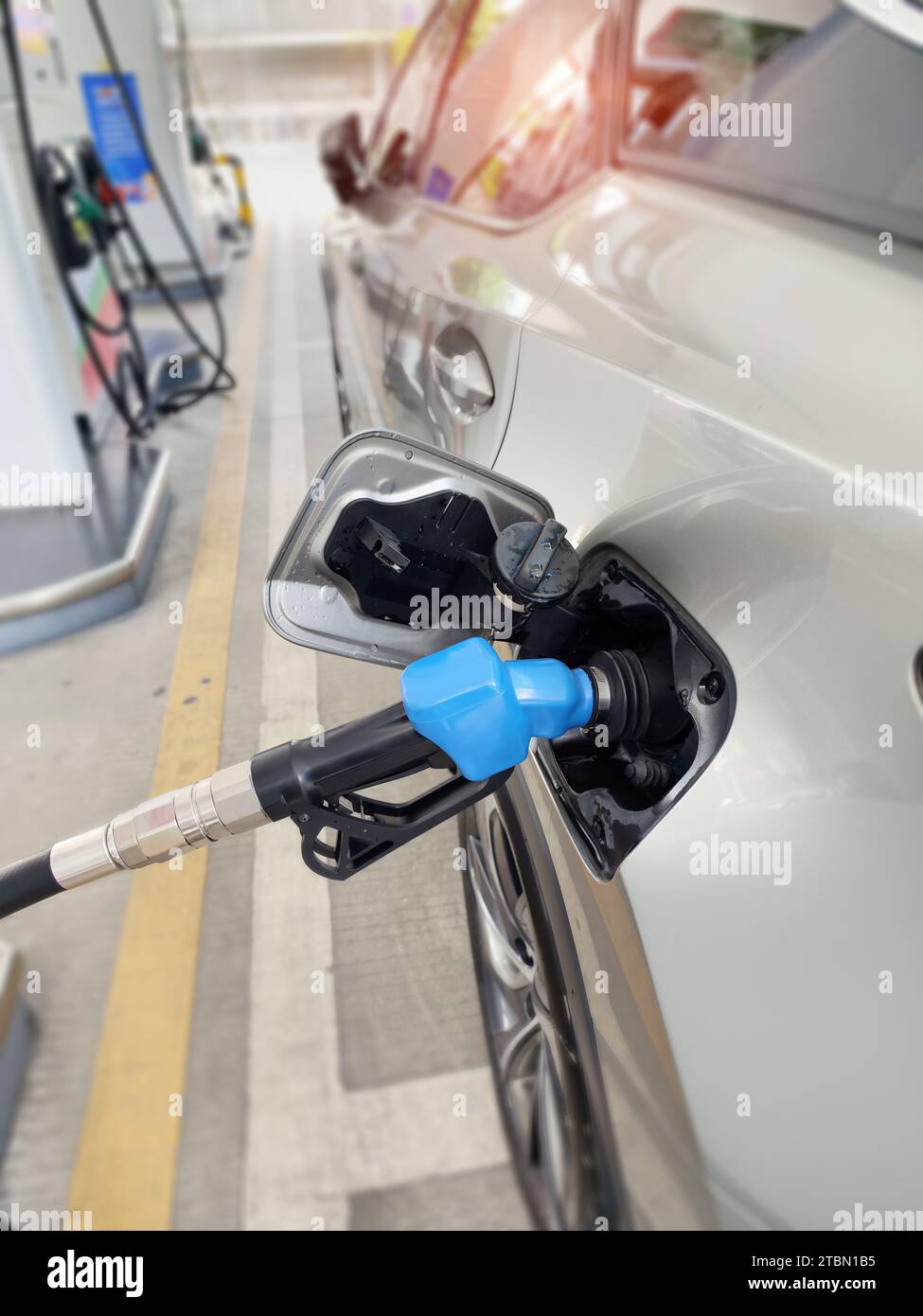fill up fuel at gas station Stock Photo Alamy