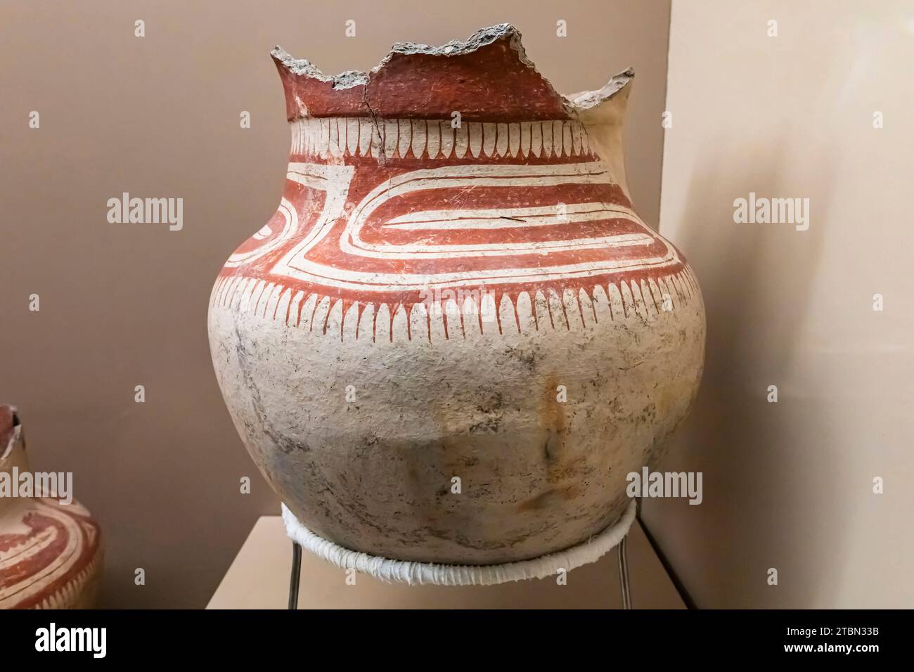 Ban Chiang national museum, Painted pottery of middle period, Ban Chiang, Udon Thani, Isan, Thailand, Southeast Asia, Asia Stock Photo