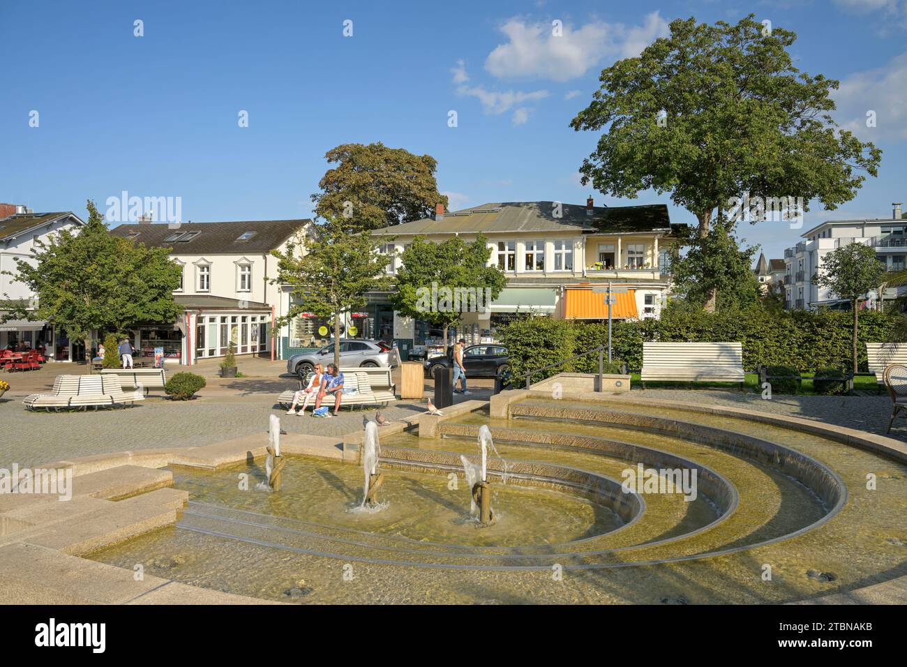 Kaskaden-Brunnen, Seestraße, Stadtzentrum, Ahlbeck, Usedom, Mecklenburg-Vorpommern, Deutschland Stock Photo