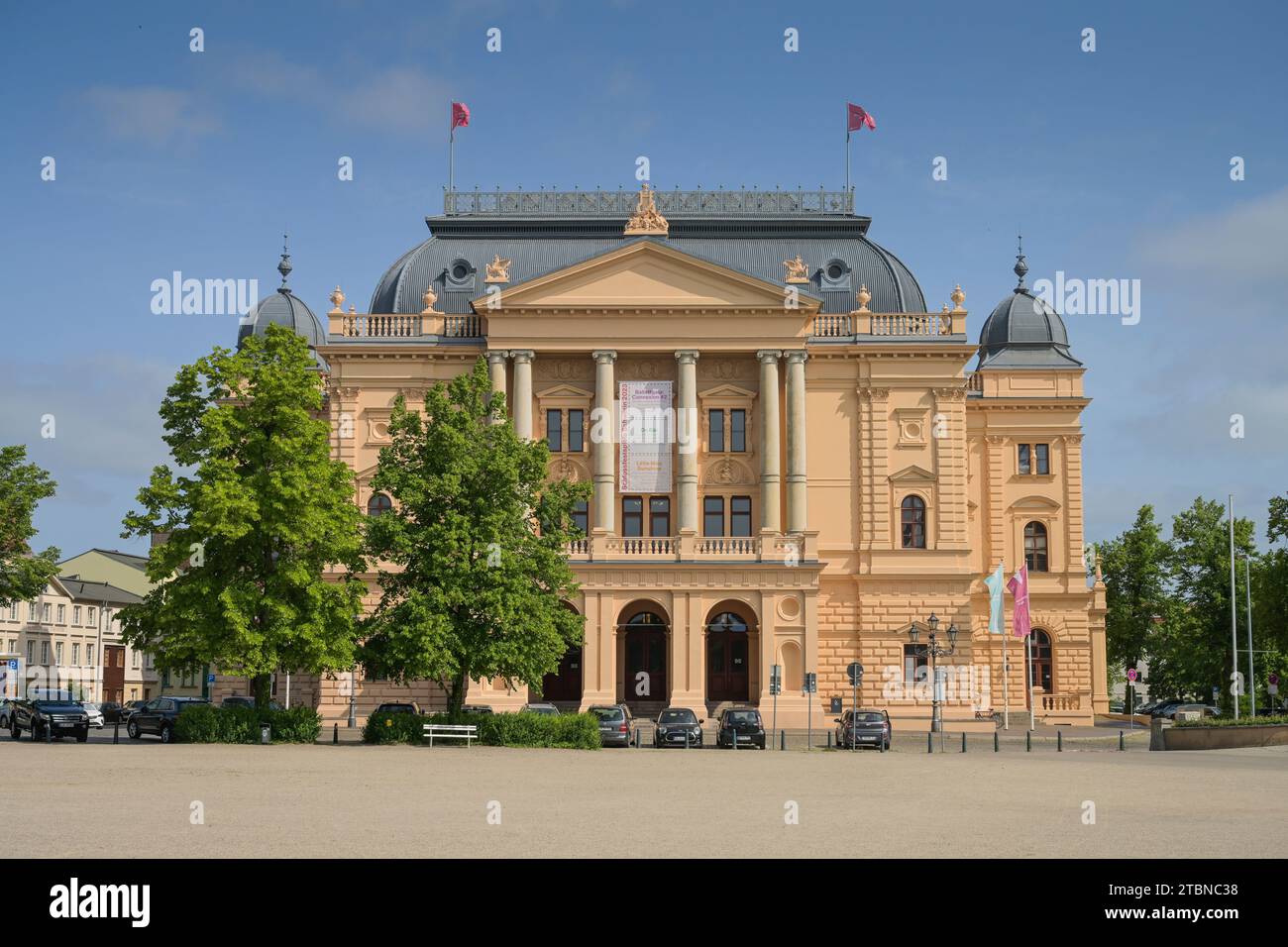 Mecklenburgisches Staatstheater, Alter Garten, Schwerin, Mecklenburg