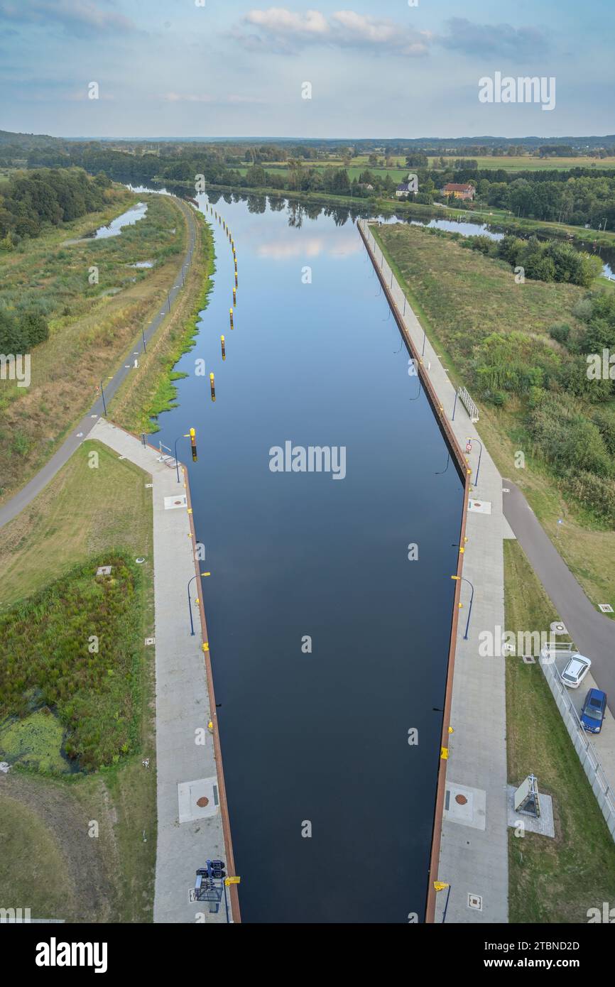 Oder-Havel-Kanal, neues Schiffshebewerk Niederfinow Nord, Brandenburg, Deutschland Stock Photo