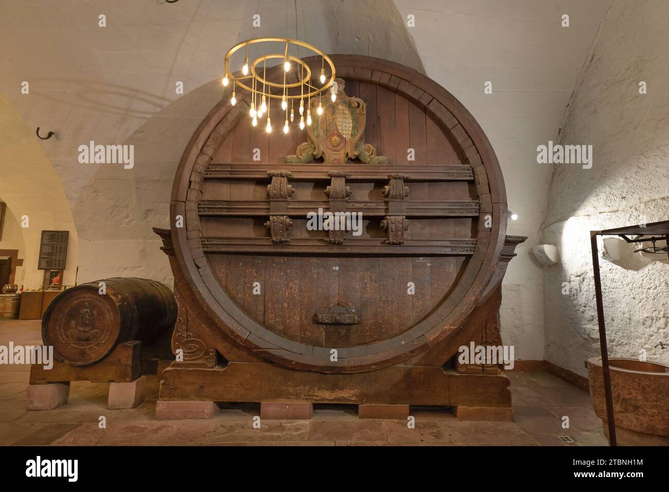 Kleineres Fass, Fasskeller, Fassbau, Schloss Heidelberg, Baden-Württemberg, Deutschland Stock Photo