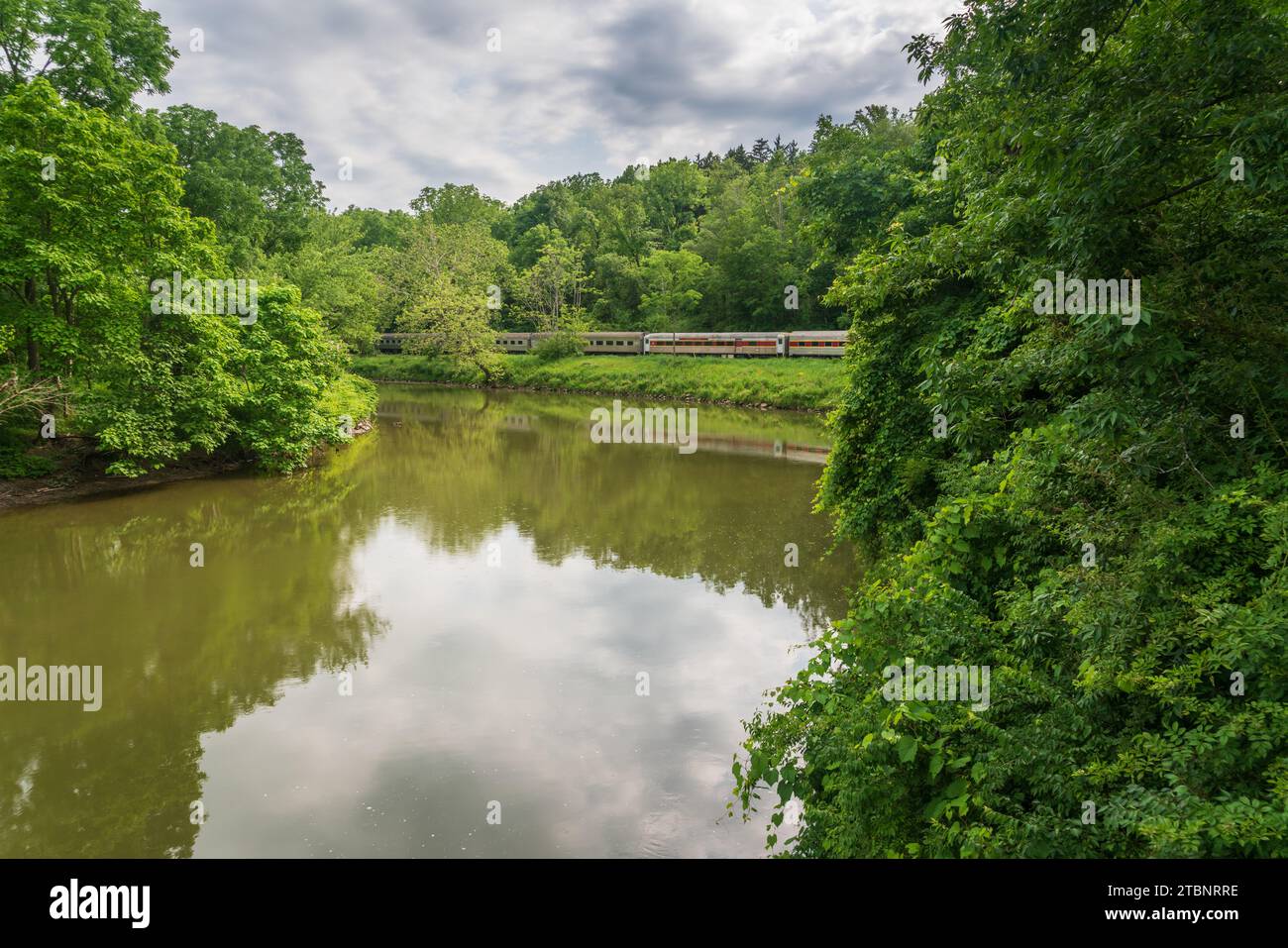 The Cuyahoga Valley Scenic Railroad - The Cuyahoga Valley Scenic Railroad Passenger Tourist Railway At Cuyahoga Valley National Park In Ohio 2TBNRRE 