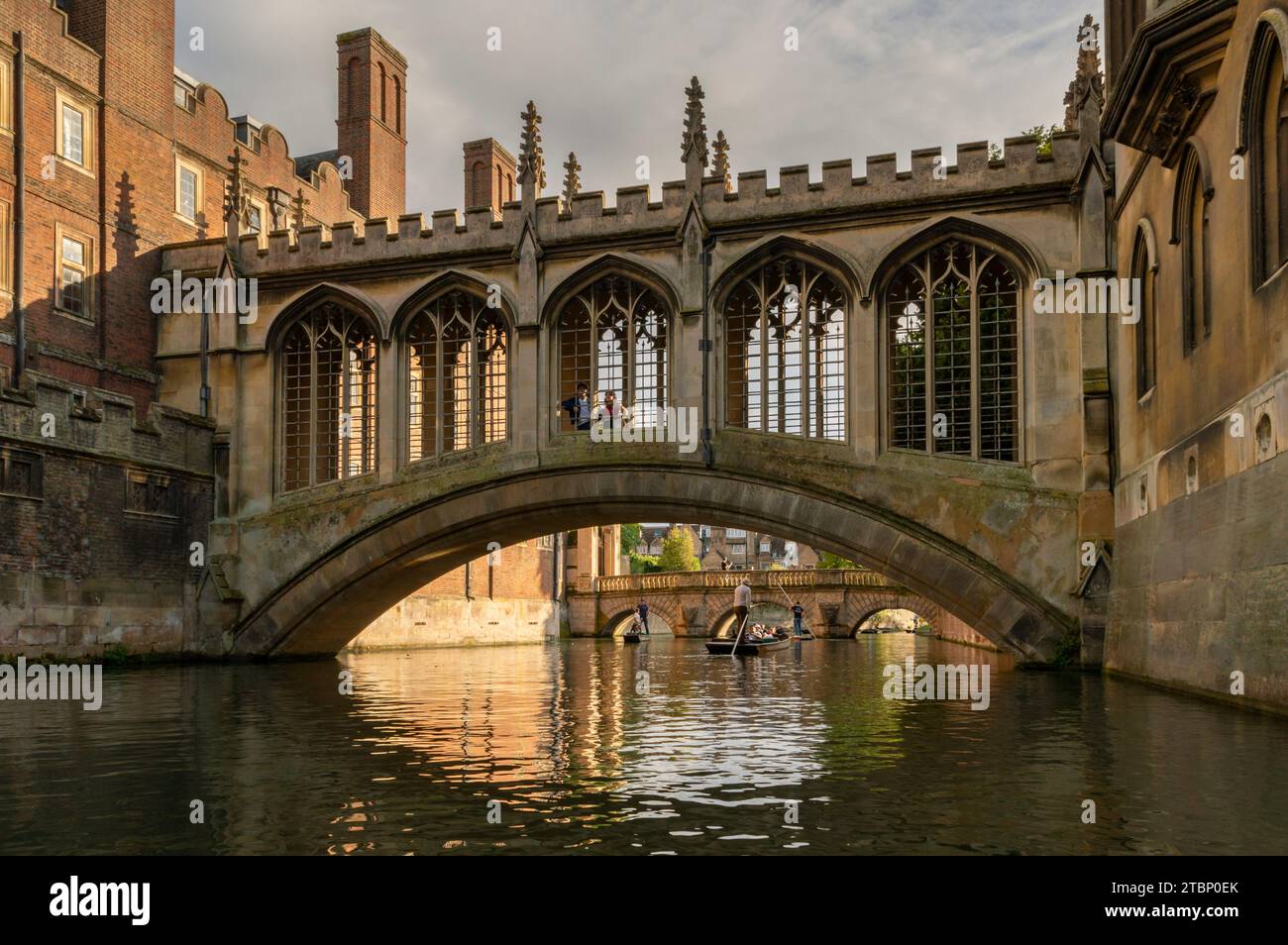 The Bridge of Sighs spanning the River Cam in the University City of Cambridge, Cambridgeshire, England.  Autumn (September) 2023. Stock Photo