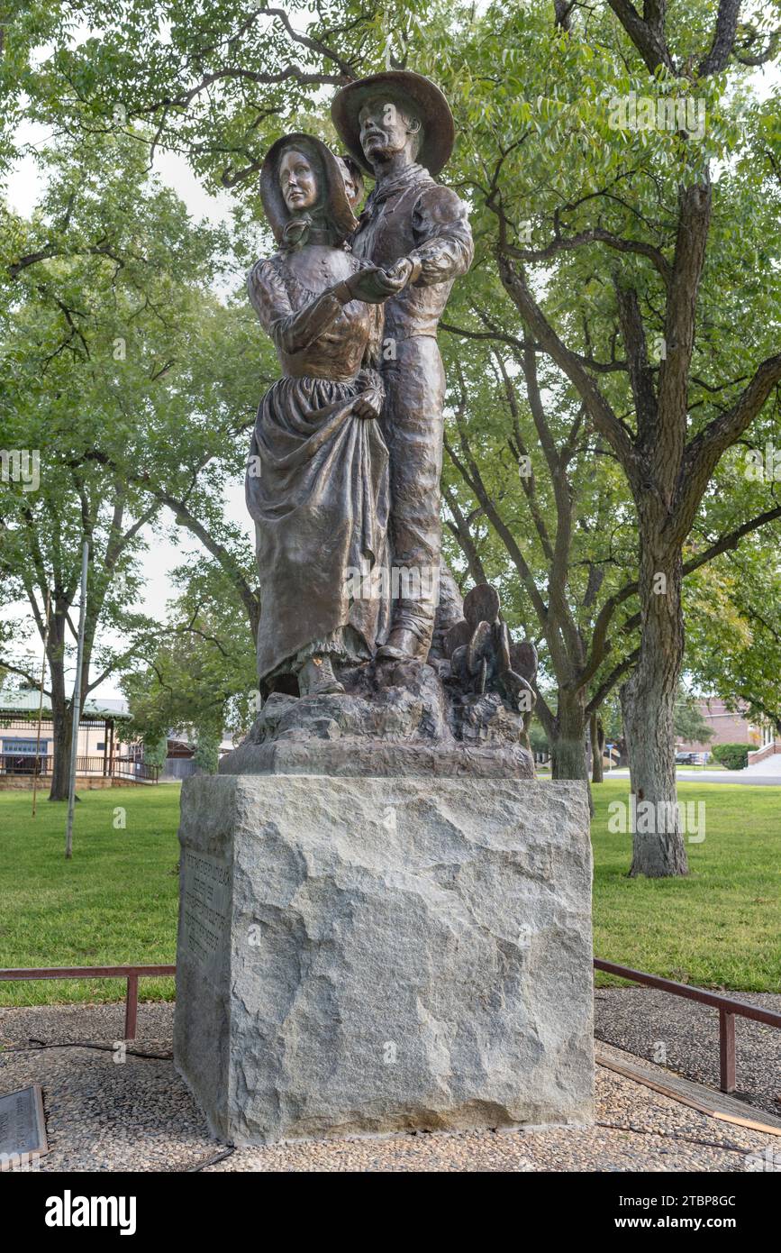 The tie that binds sculpture by Judy Black placed in the town square in