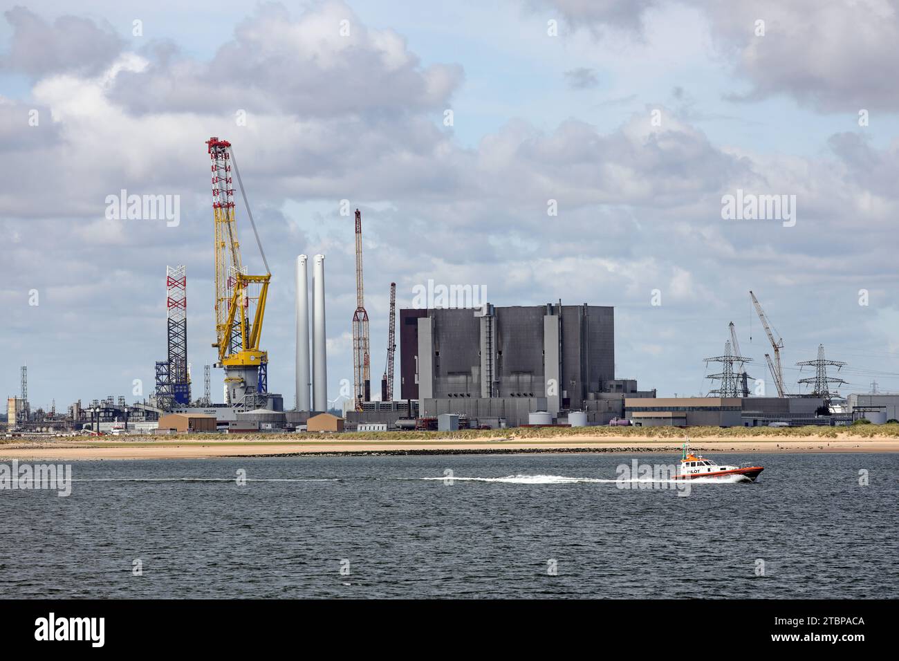 Hartlepool Advanced Gas Cooled Reactor Nuclear Power Station dwarfed by