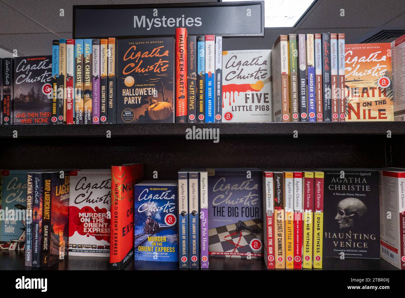 Barnes & Noble Booksellers on Fifth Avenue in New York City has a large selection of books and magazines, USA  2023 Stock Photo