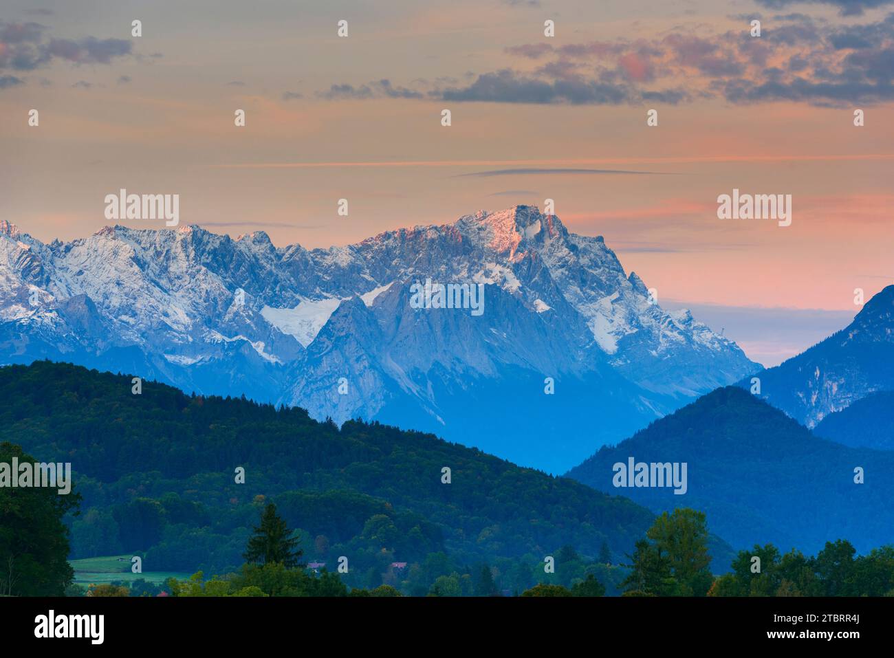 View of the Wetterstein mountains with Zugspitze Stock Photo - Alamy