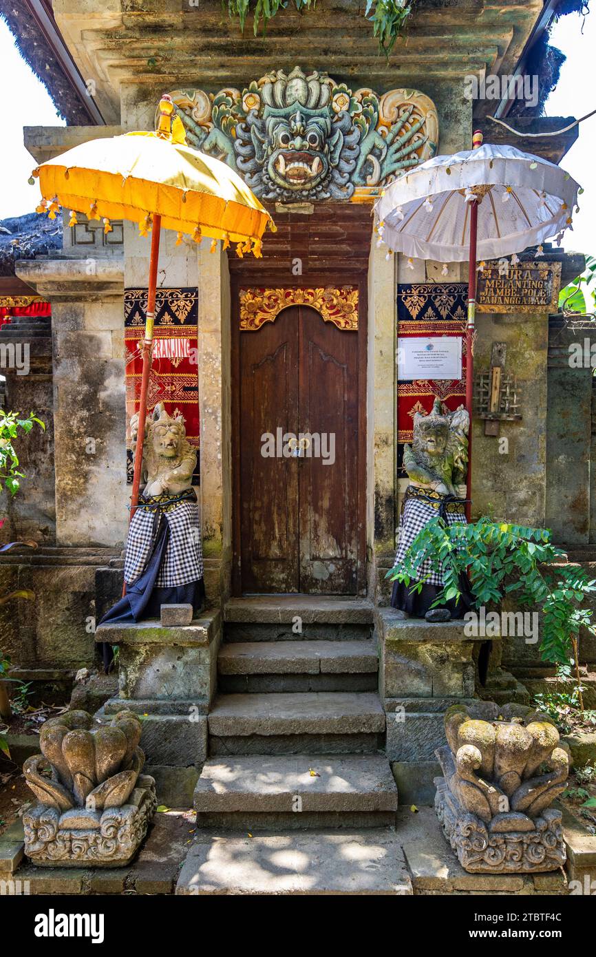 An abandoned temple and site in Bali, Indonesia, a former water and amusement park that is being reclaimed by nature. Pura Melanting Jambe Pule Padang Galak, temple on the grounds of Taman Festival Bali, Padang Galak, Stock Photo