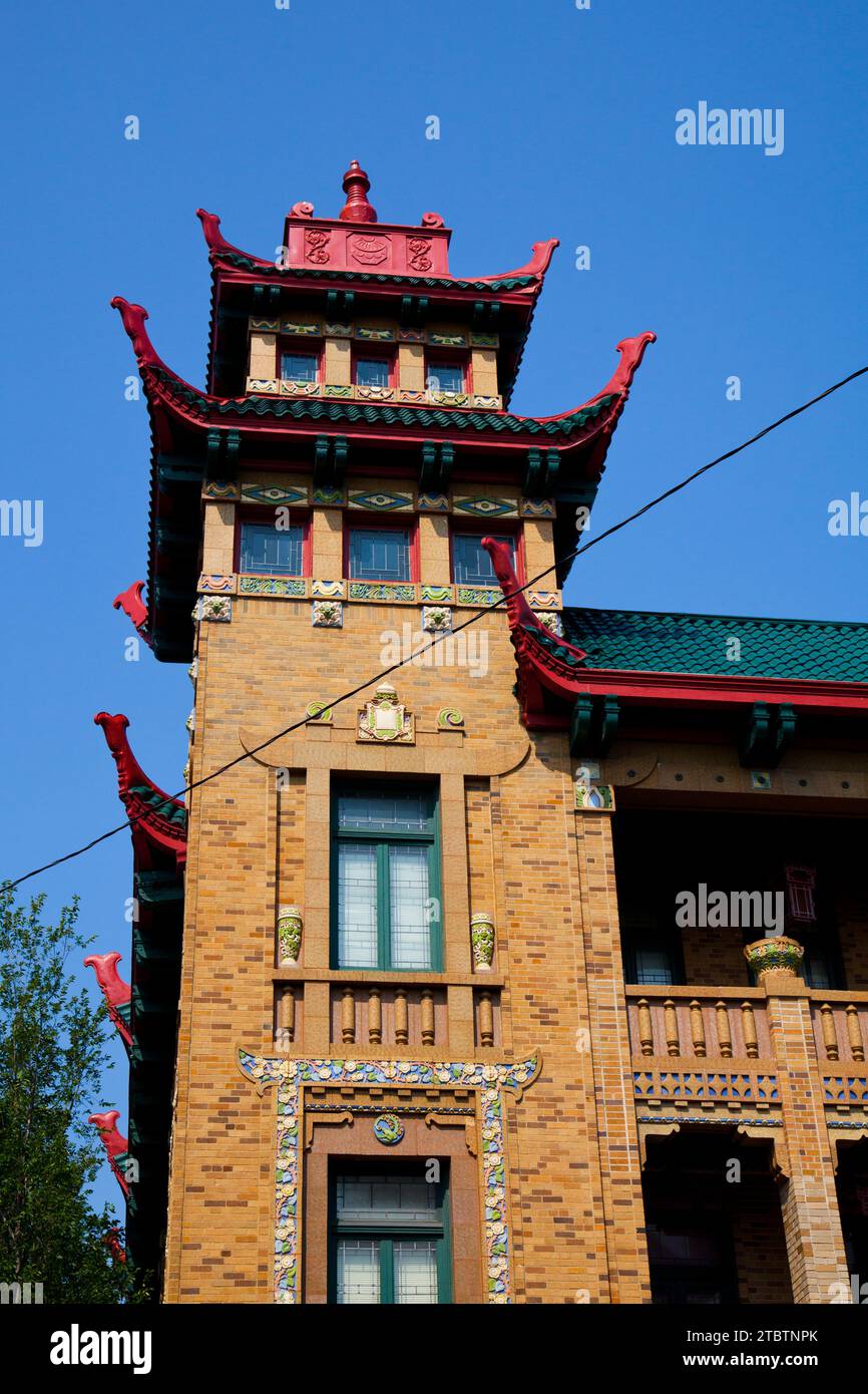 Vibrant East Asian Architectural Influence in Chicago Cityscape Stock Photo