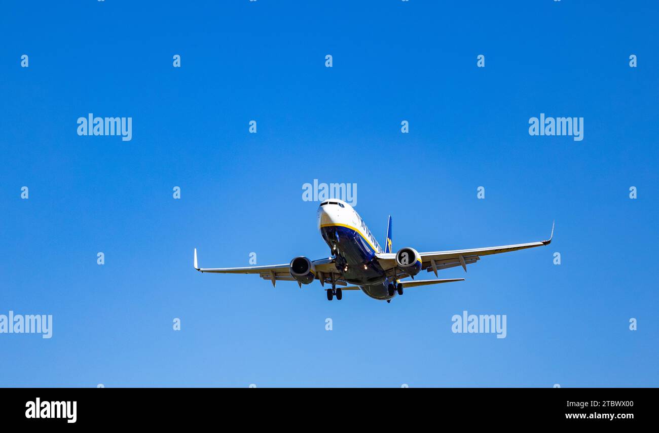 A picture of a Ryanair plane landing Stock Photo