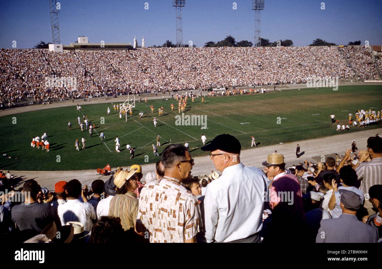 SAN FRANCISCO, CA SEPTEMBER 28 General view as fans look on during
