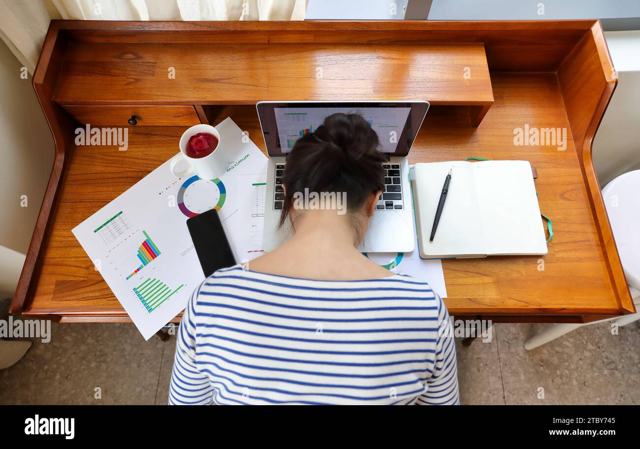 Burnout at work tired woman hi-res stock photography and images - Alamy
