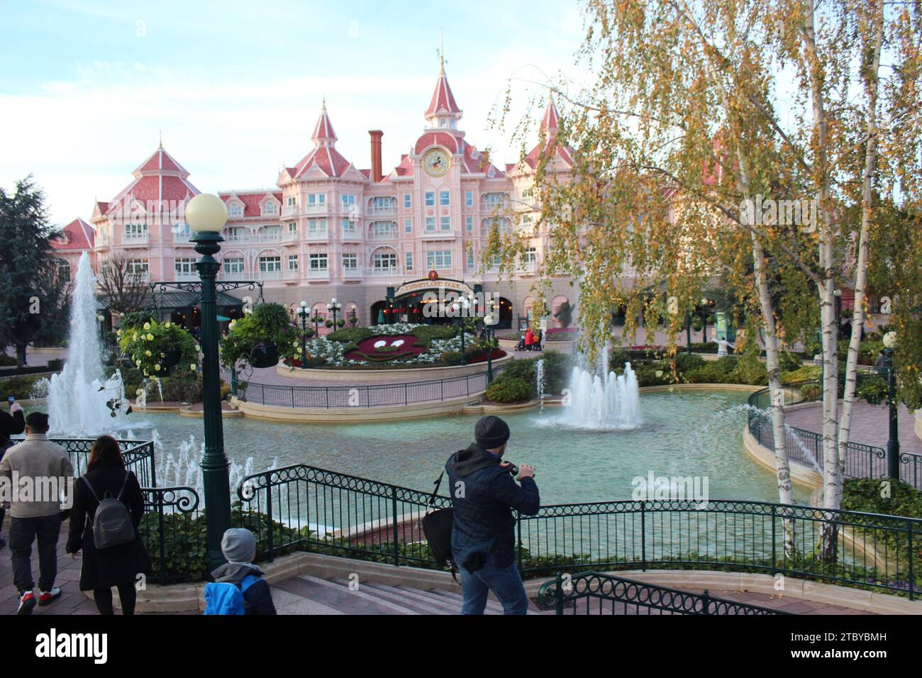 christmas-at-disney-paris-stock-photo-alamy