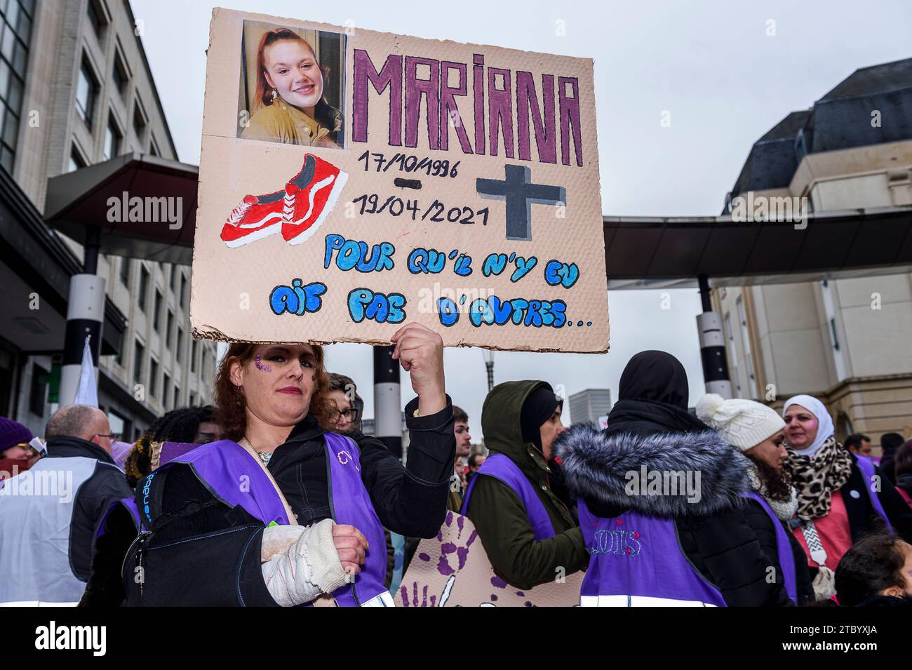 Struggle against violence done to the women International day | Journee ...