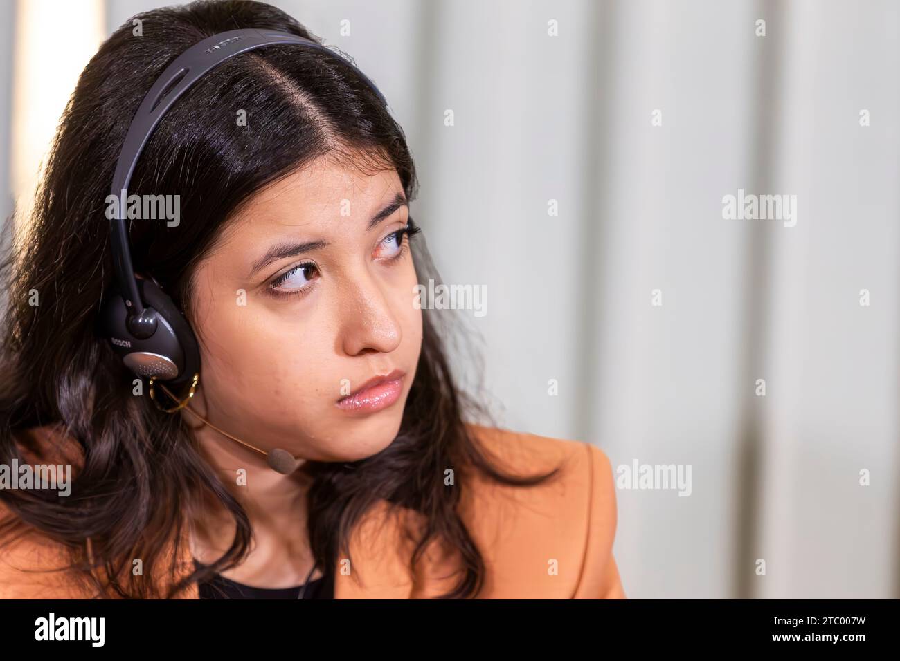 Oslo, Norway 09 December 2023 Riana Rahmani the daughter of this year’s Nobel Peace Prize Winner Narges Mohammadi of Iran, speaks during the press conference. Her mother is in prison in Iran and her daughter is representing her at the press conference at the Norwegian Nobel Institute in Oslo Norway.credit: Nigel Waldron/Alamy Live News Stock Photo