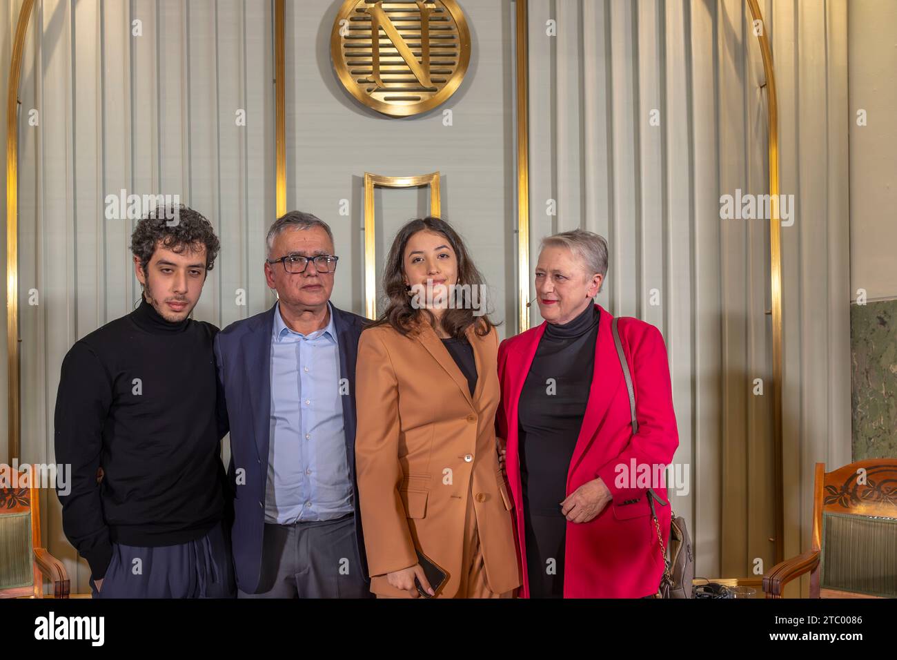 Oslo, Norway 09 December 2023 This year Nobel Peace Prize Winner Narges Mohammadi of Iran, Human Rights Advocate fights for women’s right in Iran currently imprisoned is represented by her children Ali Rahmani, husband Taghi Rahmani and Kiana Rahmani of Iran with Berit Reiss-Andersen, Chair of the Nobel Committee Norway at the Press Conference held at the Norwegian Nobel Institute in Oslo, Norway credit: Nigel Waldron/Alamy Live News Stock Photo