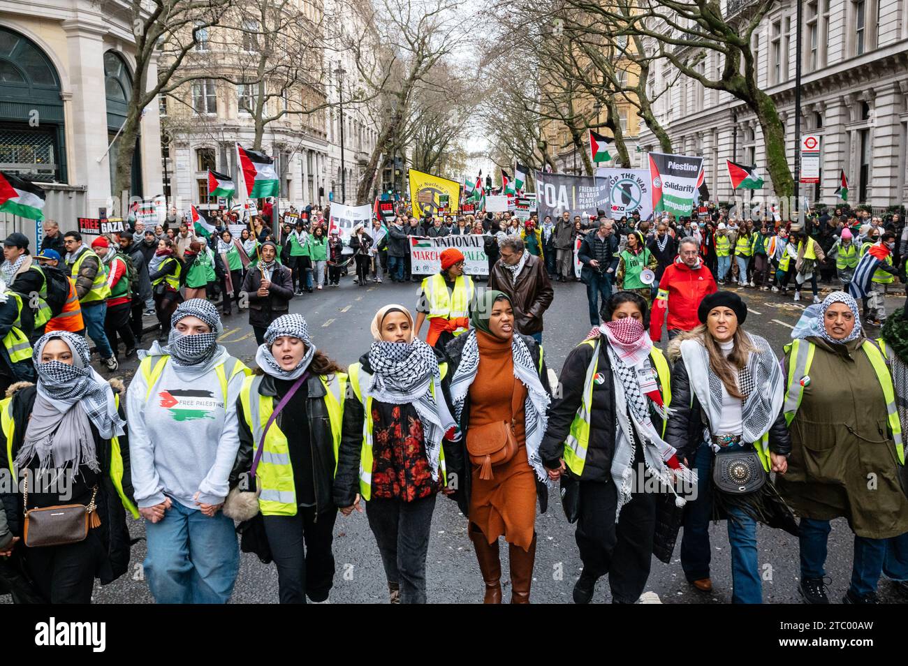 London, UK. 9 December 2023. Hundreds of thousands march for the ...