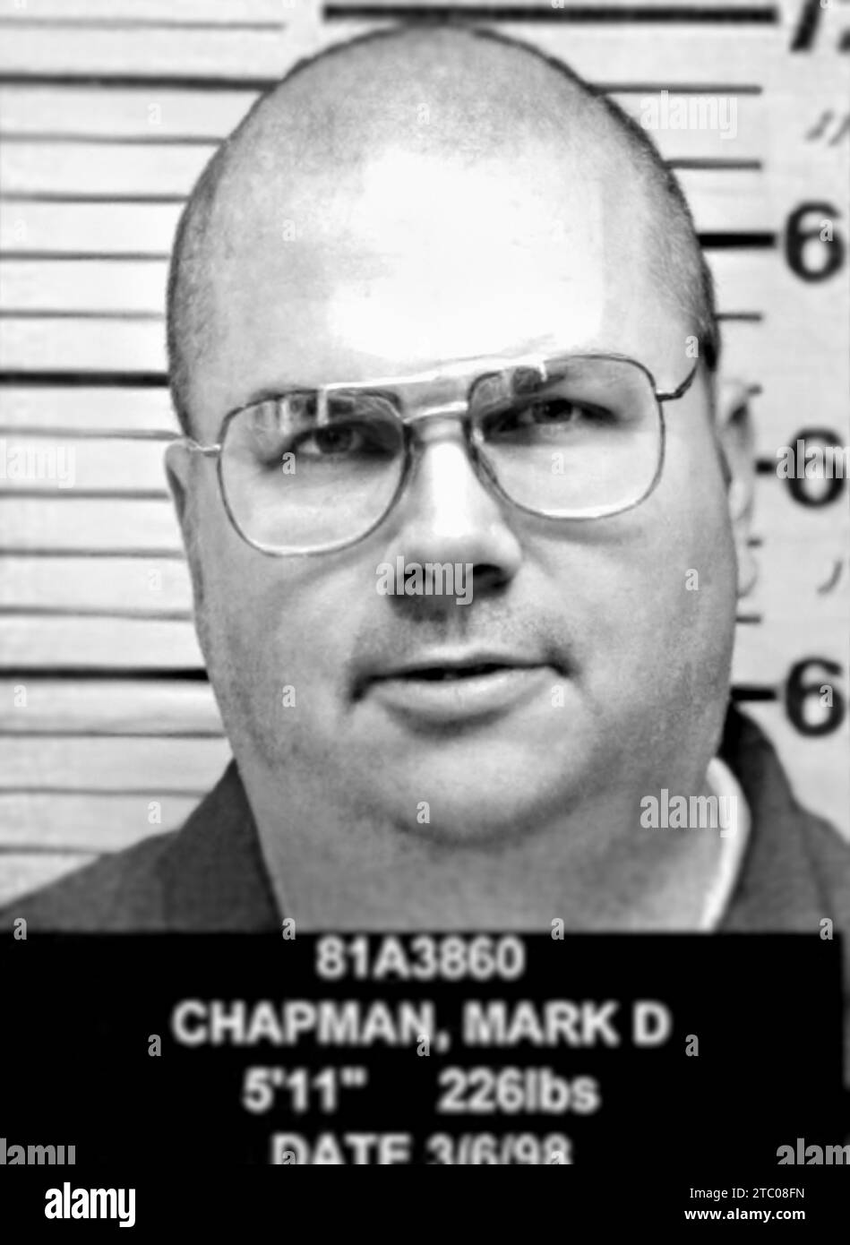 1998 , 6 march ,  USA: The american killer DAVID MARK CHAPMAN ( born 10 may 1955 ) . Police Prison 's mug shot of the kiler of ex- The Beatles JOHN LENNON ( 1940 - 1980 ), killed whitout a reason the day 8 december 1980 . Unknown photographer  of prison . - portrait - portrait - police mugshot - MUG-SHOT - murderer - CRIME - KILLER - CRONACA NERA - MUSIC - MUSICA  - PRIGIONE - PRISON --- ARCHIVIO GBB Stock Photo