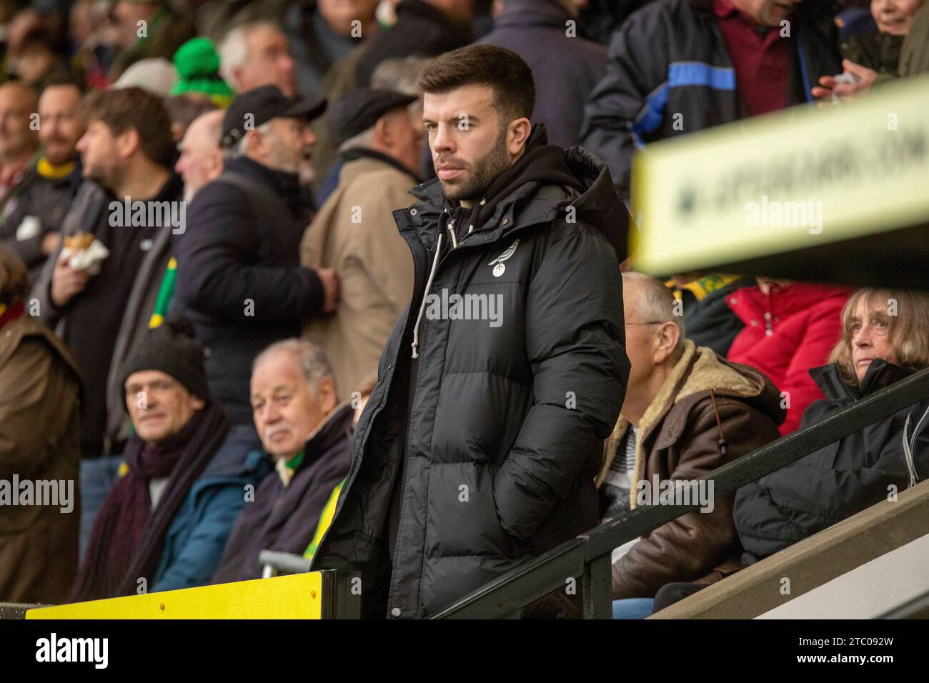 Norwich, UK. 9th Dec 2023. Norwich City Grant Hanley in the stands before the Sky Bet Championship match between Norwich City and Preston North End at Carrow Road, Norwich on Saturday 9th December 2023. (Photo: David Watts | MI News) Credit: MI News & Sport /Alamy Live News Stock Photo