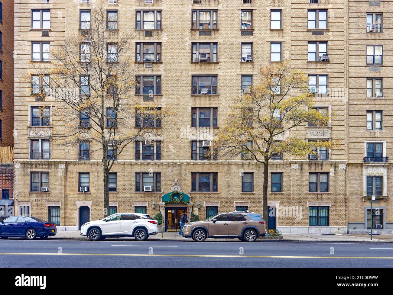 70 east 96th st hi-res stock photography and images - Alamy