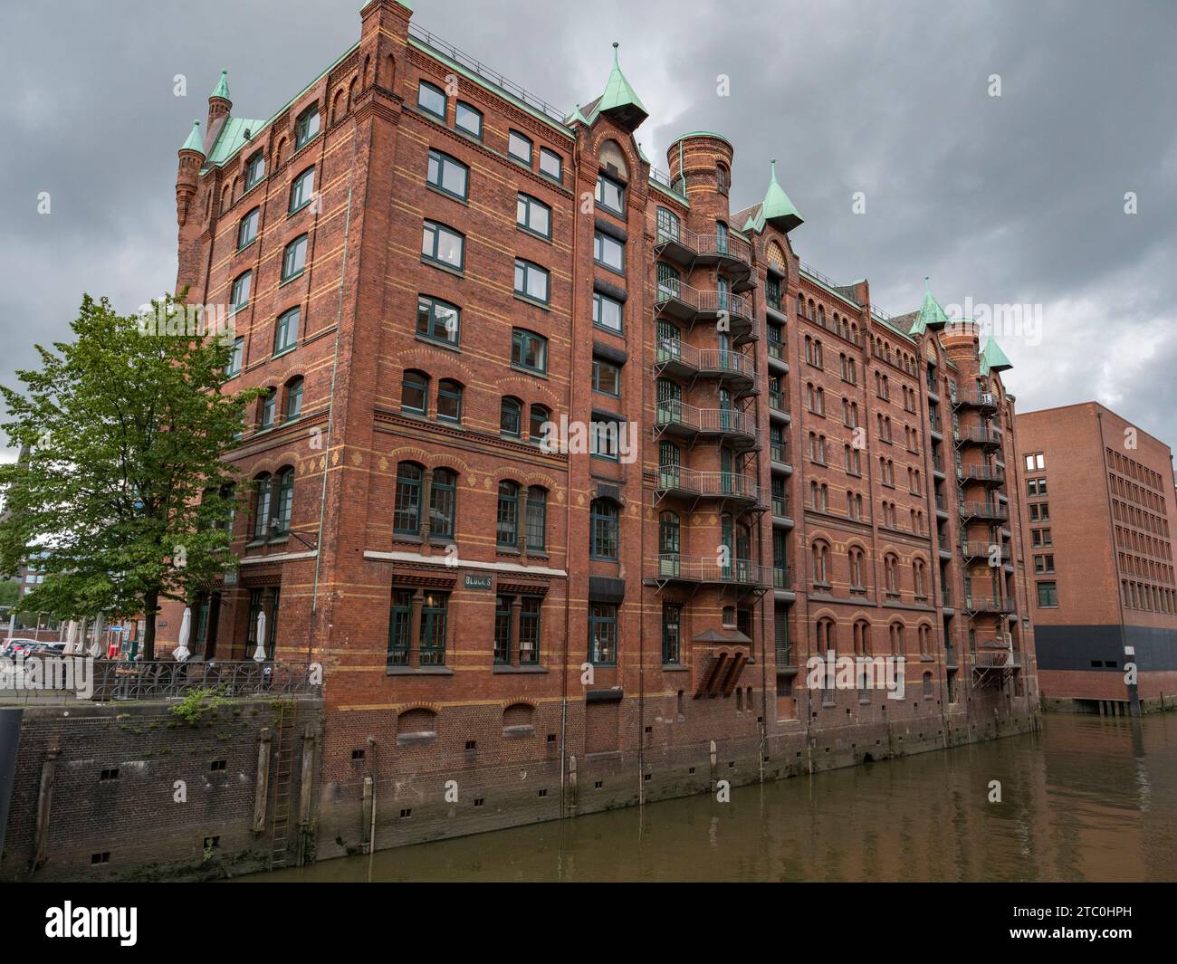 general-view-of-stunning-converted-red-brick-warehouse-viewed-from-the