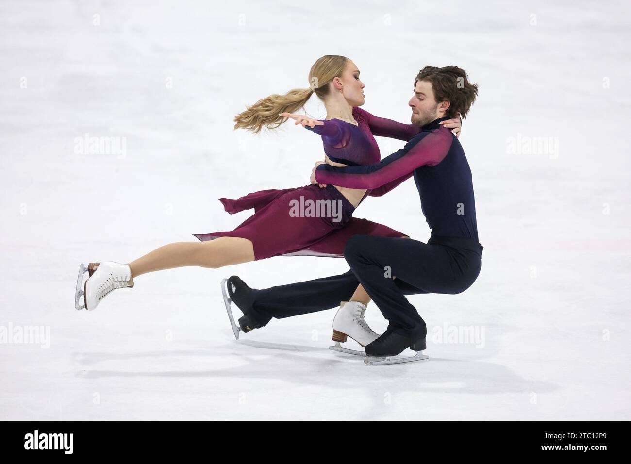 Zagreb. 9th Dec, 2023. Phebe Bekker (L) and James Hernande of Britain perform during the ice dance free fance of figure skating at the ISU Golden Spin of Zagreb in Zagreb, Croatia on Dec. 9, 2023. Credit: Igor Kralj/PIXSELL via Xinhua/Alamy Live News Stock Photo