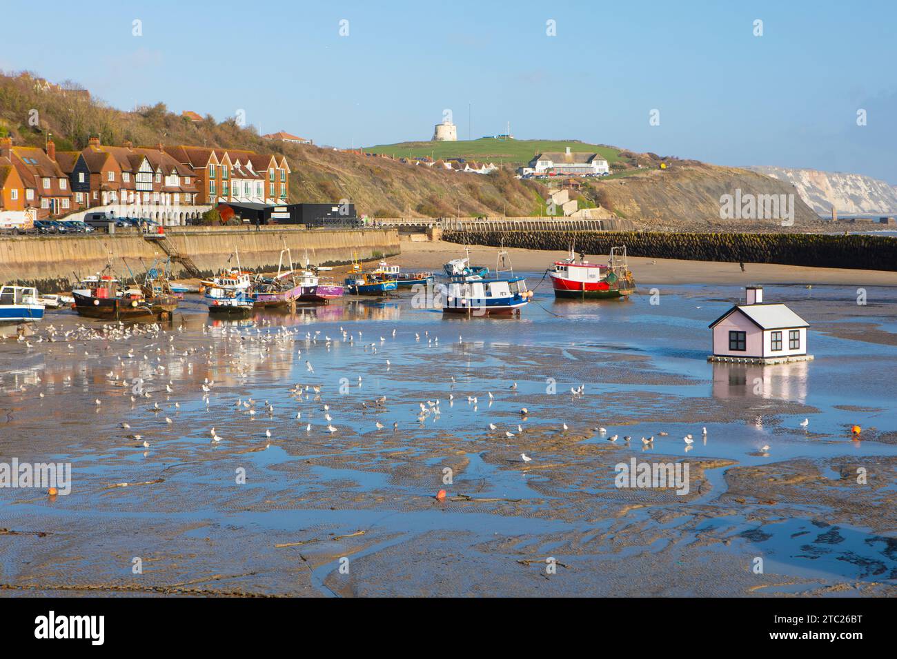 Folkestone harbour fishing boats hi-res stock photography and images ...