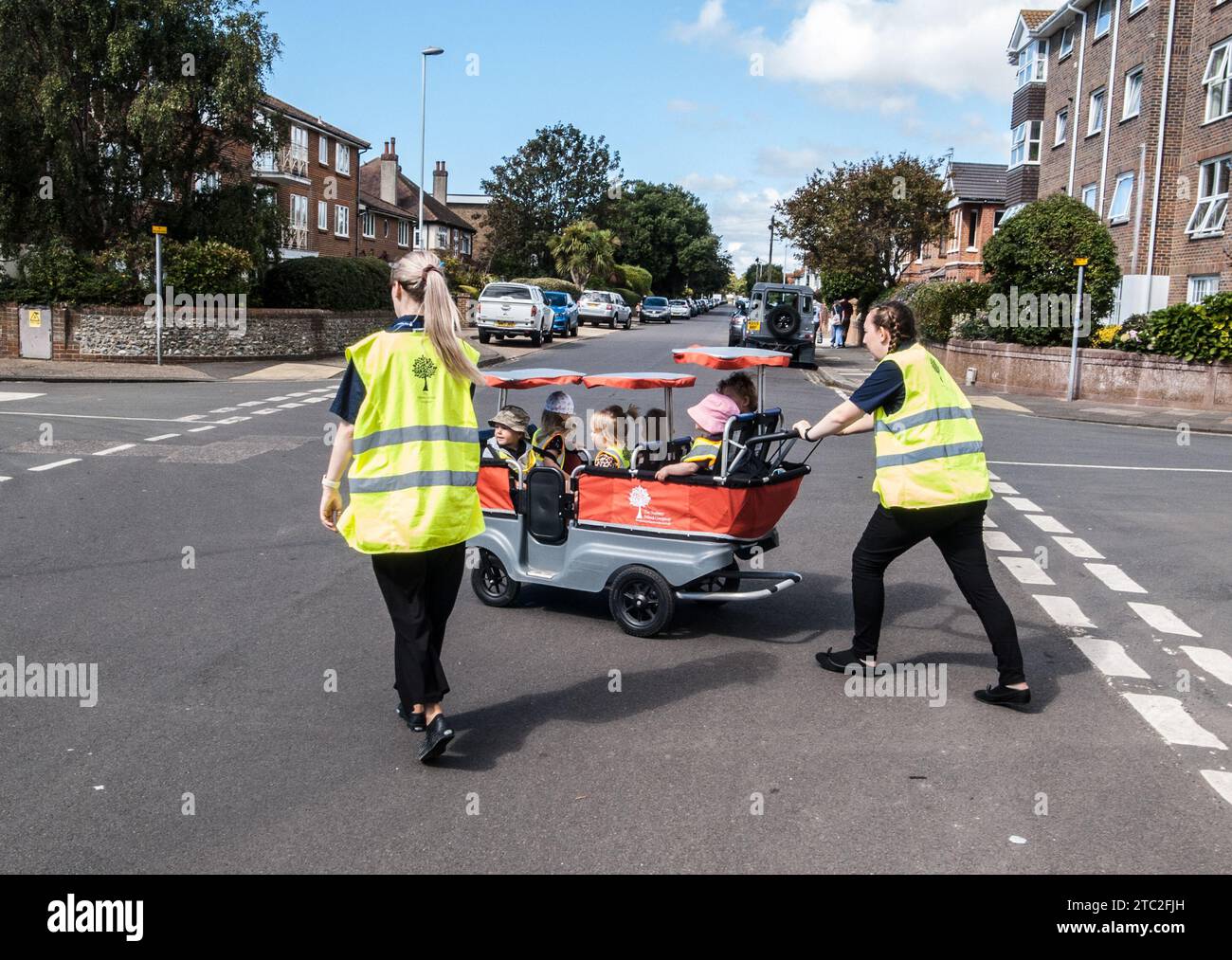 Safety small children employees hi-res stock photography and images - Alamy