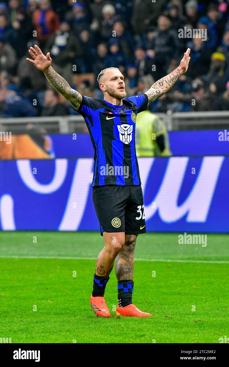 Milano, Italy. 09th Dec, 2023. Federico Dimarco (32) of Inter scores