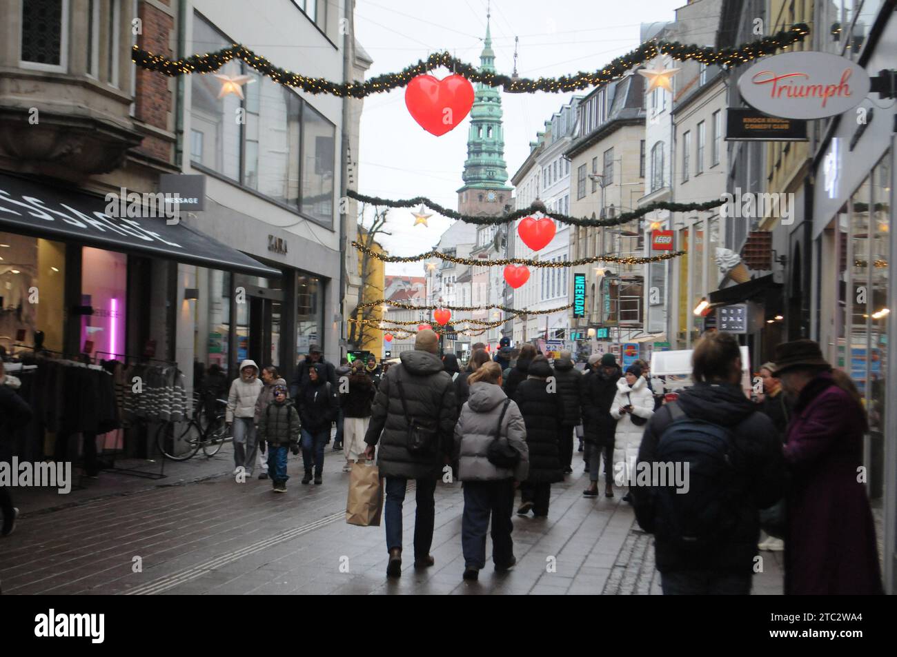 Chrustmas season hi-res stock photography and images - Alamy