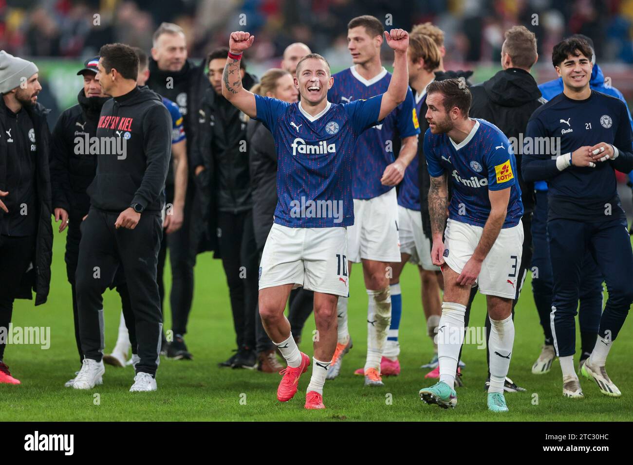 aufstellungen: teilnehmer: holstein kiel gegen fortuna düsseldorf
