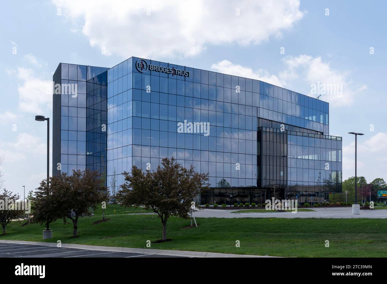 American management hi-res stock photography and images - Alamy
