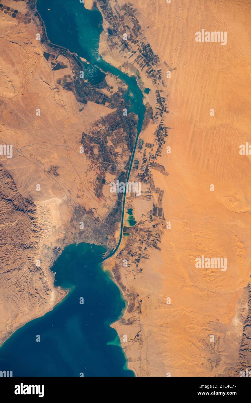 Southern end of the Suez Canal from the Gulf of Suez to the Great ...