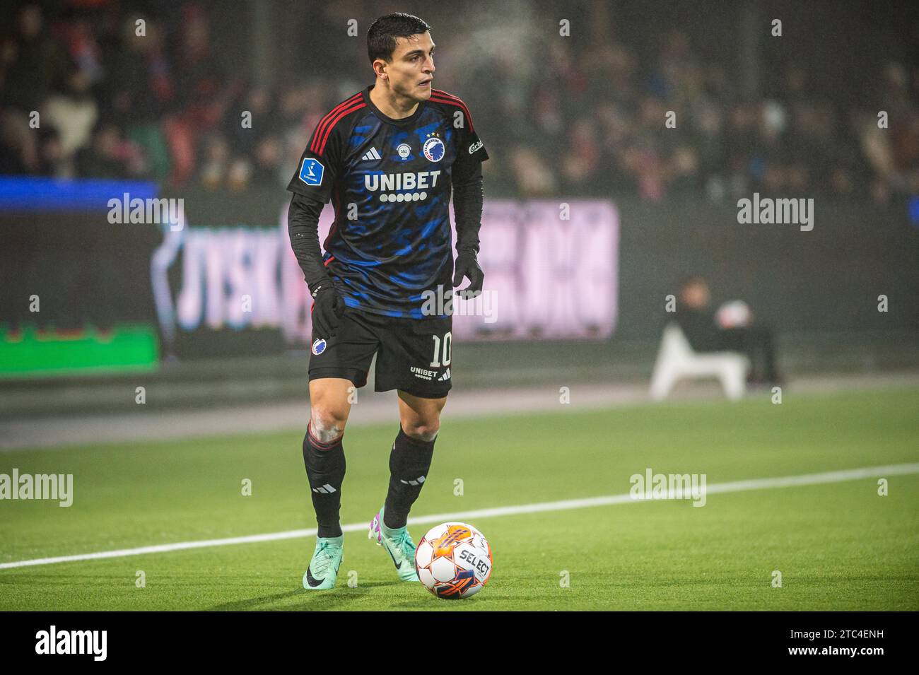 Silkeborg, Denmark. 09th, December 2023. Mohamed Elyounoussi (10) of FC ...